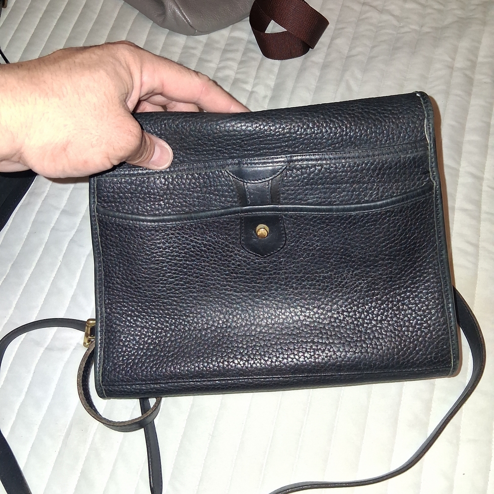 Black Leather Shoulder Bag - Picture 4 of 8
